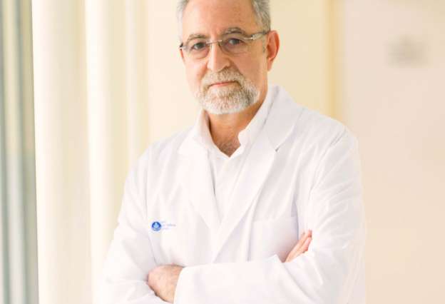 Dr. Alfredo Casasco(1)